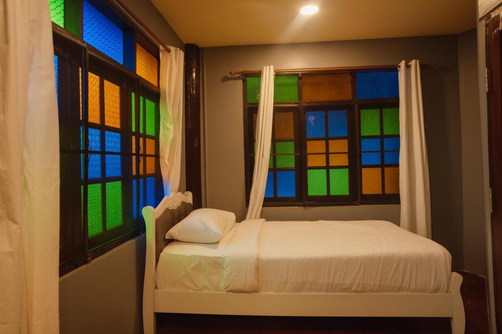 Agga Cnx Hostel Chiang Mai Buitenkant foto