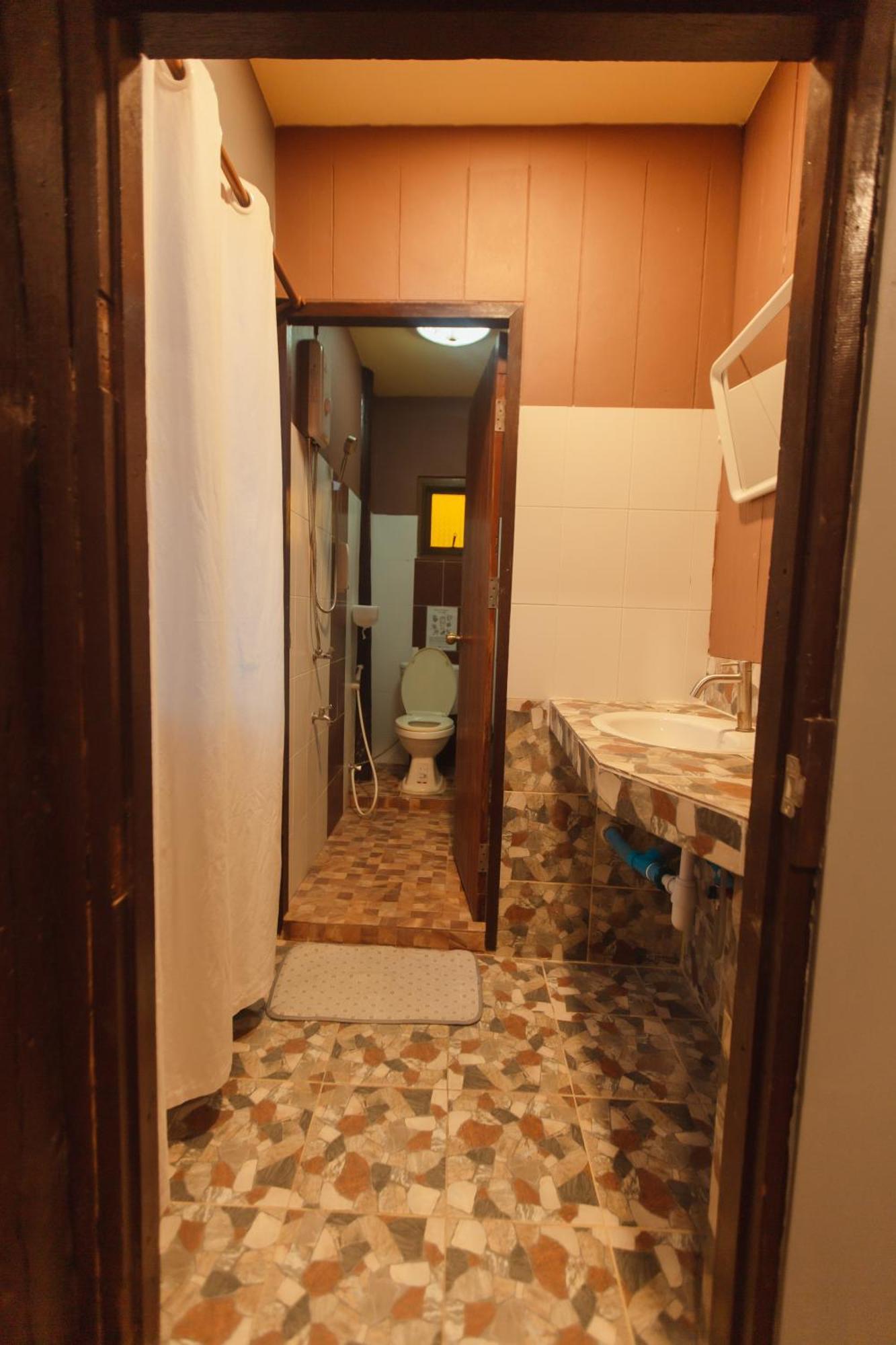 Agga Cnx Hostel Chiang Mai Buitenkant foto