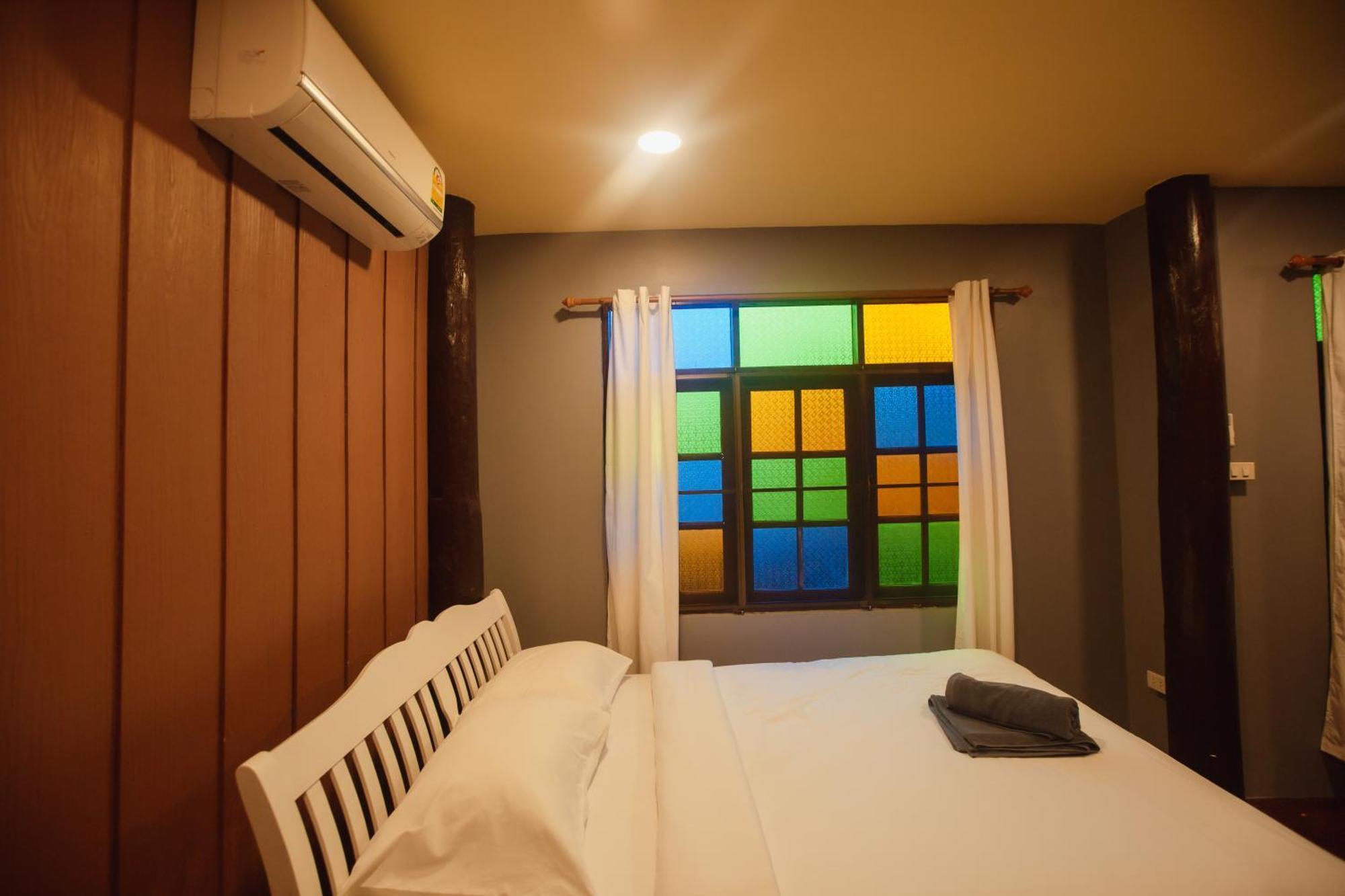 Agga Cnx Hostel Chiang Mai Buitenkant foto