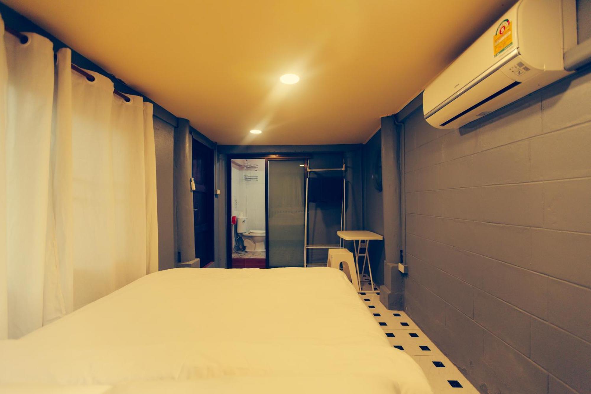 Agga Cnx Hostel Chiang Mai Buitenkant foto